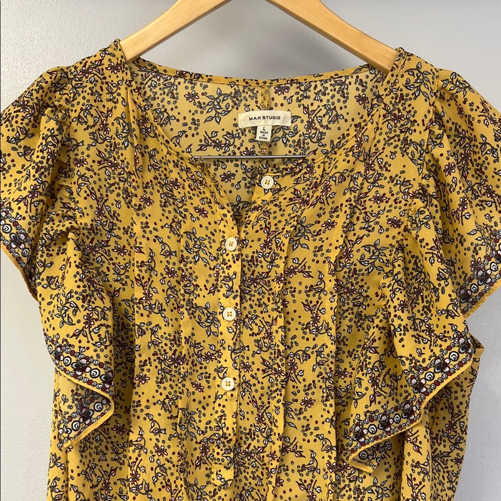 Max Studio Mustard Floral Blouses Babydoll Style sz L